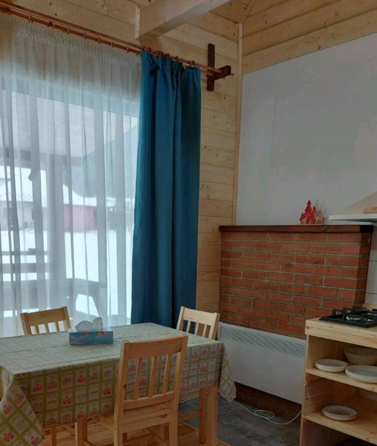 Tiny House Casa Axa Villa Paraul Carjei Kültér fotó
